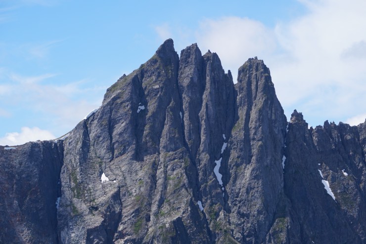 00F18AF9-69B8-46B7-816F-195DCA75F380