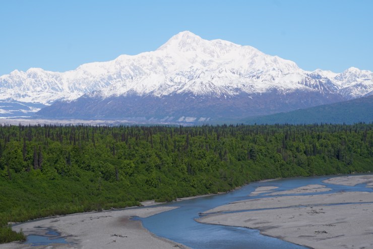 BCD2B6F9-08CC-4B4E-A6B8-0A14EE63B31D