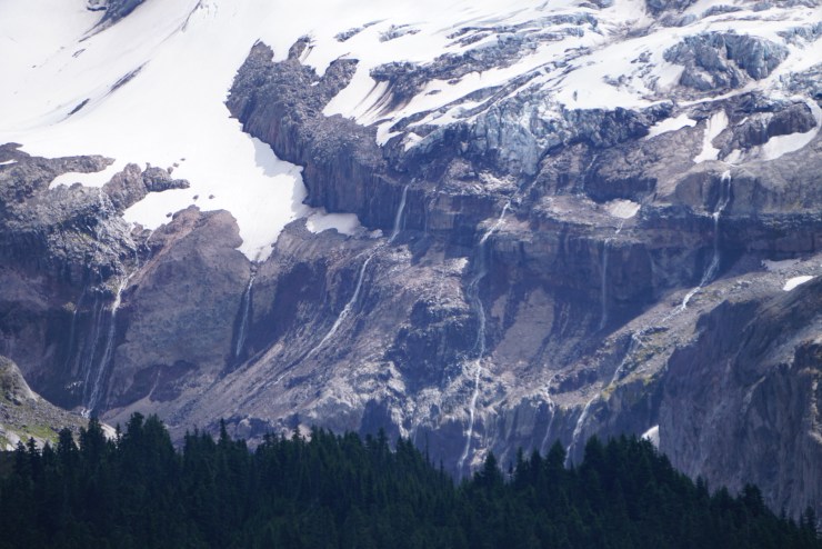 2E61C7AC-2D55-4D25-BBE1-66ACEB46E7EC